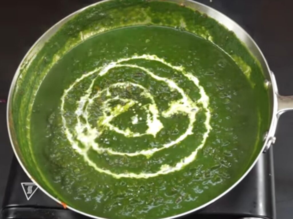 Spinach curry