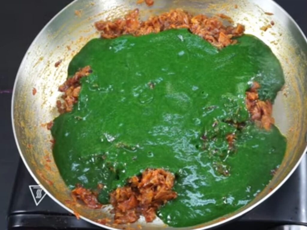 Spinach curry